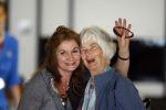 Schiphol 6 juni 2007
Thiery Duval Belinda Meuldijk en haar moeder op schiphol. Ze gaan naar haar vader toe die 85 jaar oud wordt in Spanje. Ze krijgen over de telefoon te horen dat ze de rechtzaak tegen prive gewonnen hebben. Thiery draagt t shirt met naam advocaat.