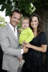 Ouderkerk aan de Amstel 24 mei 2007
Geert Hoes met zijn zoon Robijn en vriendin Manuela bij presentatie kinderkleding lijn Lief van Geert Hoes.