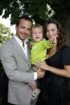 Ouderkerk aan de Amstel 24 mei 2007
Geert Hoes met zijn zoon Robijn en vriendin Manuela bij presentatie kinderkleding lijn Lief van Geert Hoes.