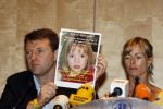 Amsterdam 7 juni 2007
De ouders van de ontvoerde Madeleine Mc Cann geven persconferentie in het Hilton. Gerry en Kate Mc Cann zijn op doorreis in Europa om overal aandacht te krijgen voor de ontvoering.
