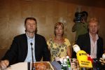 Amsterdam 7 juni 2007
De ouders van de ontvoerde Madeleine Mc Cann geven persconferentie in het Hilton. Gerry en Kate Mc Cann zijn op doorreis in Europa om overal aandacht te krijgen voor de ontvoering.