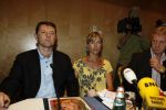 Amsterdam 7 juni 2007
De ouders van de ontvoerde Madeleine Mc Cann geven persconferentie in het Hilton. Gerry en Kate Mc Cann zijn op doorreis in Europa om overal aandacht te krijgen voor de ontvoering.