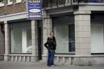 Amsterdam 11 mei 2007
Gijs Staverman gaat met een vrouw naar een winkelpand kijken.