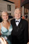 Rotterdam 23 mei 2007
Premiere Kuifje in het nieuwe luxor theater. Henk v d Meyden kussen met zijn vrouw Monica Strotman