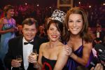 Baarn 6 juni 2007
Finale miss mis verkiezing. Winnares Reni de Boer en 2e Karin v Rossum. Jan Peter Balkenende reikt de prijs uit. Het programma werd gepresenteerd door Jaap Jongbloed en Lucille Werner.