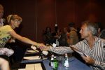 Amsterdam 7 juni 2007
De ouders van de ontvoerde Madeleine Mc Cann geven persconferentie in het Hilton. Gerry en Kate Mc Cann zijn op doorreis in Europa om overal aandacht te krijgen voor de ontvoering. Jaap Jongbloed