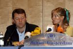 Amsterdam 7 juni 2007
De ouders van de ontvoerde Madeleine Mc Cann geven persconferentie in het Hilton. Gerry en Kate Mc Cann zijn op doorreis in Europa om overal aandacht te krijgen voor de ontvoering.