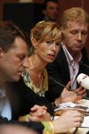 Amsterdam 7 juni 2007
De ouders van de ontvoerde Madeleine Mc Cann geven persconferentie in het Hilton. Gerry en Kate Mc Cann zijn op doorreis in Europa om overal aandacht te krijgen voor de ontvoering.