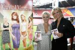 Amsterdam 15 mei 2007
Presentatie dvd voetbalvrouwen in de amsterdam arena. Lone v Roosendaal met Bartina Koeman
