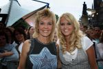 Tilburg, 12 Juni 2007
TROS Zomertoer op de Heuvel
Monique Smit met Anny Schilder