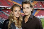 Amsterdam 15 mei 2007
Presentatie dvd voetbalvrouwen in de amsterdam arena. Nicolette v Dam en Mark Sloof