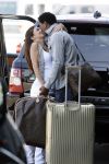 Schiphol 20 juni 2007
Rossana Lima zwanger brengt haar vriend Patrick Kluivert naar Schiphol. Patrick gng naar Dubai voor een voetvolley tournooi.