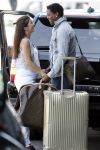 Schiphol 20 juni 2007
Rossana Lima zwanger brengt haar vriend Patrick Kluivert naar Schiphol. Patrick gng naar Dubai voor een voetvolley tournooi.