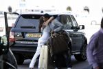 Schiphol 20 juni 2007
Rossana Lima zwanger brengt haar vriend Patrick Kluivert naar Schiphol. Patrick gng naar Dubai voor een voetvolley tournooi.