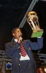 Amsterdam, 29 november 2007
Huldiging AJAX-Selektie t.g.v. het behalen van de wereldtitel in Japan,
Patrick Kluivert met de beker