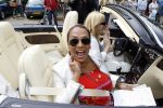 Vlijmen en Loon op Zand 18 juni 2007
Cabrio Rally van Beau monde . Patty Brard en Annita v d Hoeven in Bentley cabrio