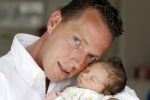 Capelle aan de Ijssel 12 juni 2007
Rob Geus met zijn vrouw en hun baby / dochter Esmee.
