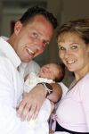 Capelle aan de Ijssel 12 juni 2007
Rob Geus met zijn vrouw en hun baby / dochter Esmee.