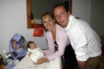 Capelle aan de Ijssel 12 juni 2007
Rob Geus met zijn vrouw en hun baby / dochter Esmee.