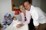 Capelle aan de Ijssel 12 juni 2007
Rob Geus met zijn vrouw en hun baby / dochter Esmee.