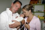 Capelle aan de Ijssel 12 juni 2007
Rob Geus met zijn vrouw en hun baby / dochter Esmee.