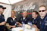 Brescia 17 mei 2007
Start van de 80e mille miglia. State of art is daar een van de sponsors.  Sebastiaan Bleekemolen en Gaston Starreveld met zijn vrouw