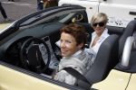 Vlijmen en Loon op Zand 18 juni 2007
Cabrio Rally van Beau monde . Suze en Suze Mens