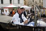 Brescia 17 mei 2007
Start van de 80e mille miglia. State of art is daar een van de sponsors. Victor Muller in Lancia Lambda van 1926