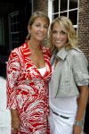 Naarden 21 mei 2007
Presentatie boek Supermom's stijlgids van Vivian Ewbank Reijs in het Arsenaal. Met moeder Meddy Claus