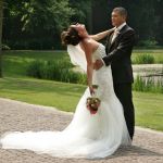 Helmond, 8 Juni 2007
Oranje International Wilfred Bouma en spelend voor het Engelse Aston Villa is vrijdag 8 Juni getrouwd met Lieke.
Bouma is eerder teruggekeerd uit Azie waar hij met het Nederlands had gespeeld tegen Zuid-Korea