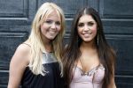 Amsterdam 15 mei 2007
Yolanthe Cabau v Kasbergen en Monique Smit bij de fhm verkiezing babe v h jaar.