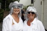 Vlijmen en Loon op Zand 18 juni 2007
Cabrio Rally van Beau monde . Yvonne Brandsteder met Nicolette
