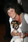 Amsterdam 15 mei 2007
Presentatie wijn van Ilja Gort in ijscafe. Yvonne Kroonenberg met hond