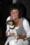 Amsterdam 15 mei 2007
Presentatie wijn van Ilja Gort in ijscafe. Yvonne Kroonenberg met hond