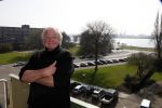 Vlaardingen 2 april 2009
Aad v Toor aan het klussen in zijn nieuwe appartement.
Peter Smulders bv