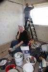 Vlaardingen 2 april 2009
Aad v Toor aan het klussen in zijn nieuwe appartement.
Peter Smulders bv