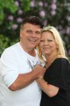 Brasschaat, 16 Mei 2008
De Eindhovense zanger Ad v d Hurk ( Andy de Witt ) gaat binnenkort trouwen met zijn belgische vriendin Nadia Stevens