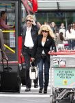 Schiphol 1 mei 2008
Patricia Paay en Adam Curry arriveren vanuit Londen op schiphol voor opnames van Holland s got talent. Ze worden door een chauffeur opgehaald.
Peter Smulders bv