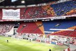 Amsterdam 10 mei 2009
Ajax-fc twente in de arena. De harde kern ajax supporters komt de eerste helft niet kijken en heeft spanddoeken opgehangen om te protesteren tegen het beleid bij ajax.
Peter Smulders bv
