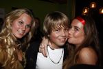 Uitgeest 16 januari 2008
Nieuwjaarsreceptie Henk Geels in Bob's place. Roxeanne Hazes met Andre jr en Rachel .