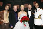 Rotterdam 16 december 2007
Premiere Evita in het nieuwe Luxor met oa Stanley Burleson Brigitte Heitzer en Roberto de GRoot. Andrew Lloyd Webber en Pieter v Vollenhoven zijn daarbij aanwezig.