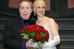 Rotterdam 16 december 2007
Premiere Evita in het nieuwe Luxor met oa Stanley Burleson Brigitte Heitzer en Roberto de GRoot. Andrew Lloyd Webber en Pieter v Vollenhoven zijn daarbij aanwezig.