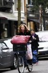 Amsterdam 4 aspril 2009
Angela Groothuizen met fiets vol boodschappen op de cornelis schuytstraat. Angela steekt haar tong uit.
Peter Smulders bv