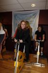Amsterdam 10 december 2007
Angela Groothuizen fietsen voor het goede doel Mamacash.