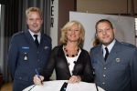 Rotterdam 19 november 2007
Lee Towers en Anita Meyer gaan tour maken met koninklijke landmacht kapel. De show gaat hollywood heten.