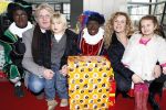 Rotterdam 25 november 2007
Premiere Feest van sinterklaas in ahoy. Annette Barlo met zoon en man Frank Timmer