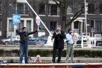 Amsterdam 1 februari 2008
Dennis v d Geest probeert aandacht te krijgen voor 