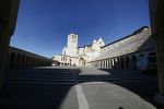 Assisi (Italie ) 14 November 2007
Stadsgezichten, Historische panden en de basiliek van Sint Franciscus ( waar de Heilige Sint Franciscus ligt begraven )hij begraven ligt )