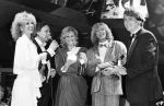 Puttershoek, 4 Juni 1984 Prijsuitreiking voor BABE , Margot v d Ven, Marga Bult en Rita v Rooij
door Henny Huisman en Theo Sythoff in Club Alcazar 
Foto Peter Smulders BV