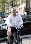 Amsterdam 15 april 2009
Barry Stevens op de fiets in Amsterdam.
Peter Smulders bv